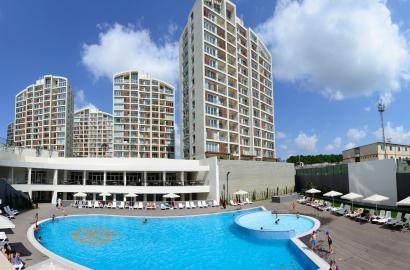 Brand New 1 Bedroom Apartment In First Class Location